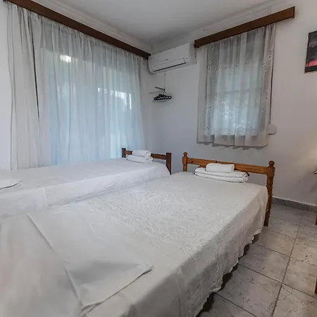 Hara Kiotari Casa de Férias *