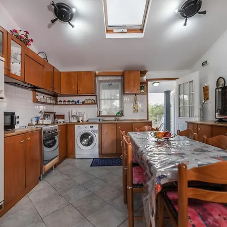 Hara Kiotari Prázdninový dům Gennadi